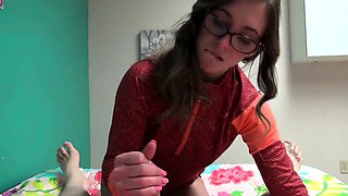 Cute brunette young hookup amateur teen blowjob