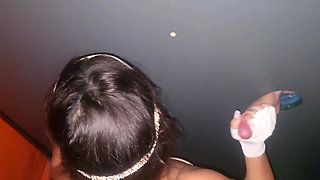 Gangbang in Swinger Club Swallowing Cum