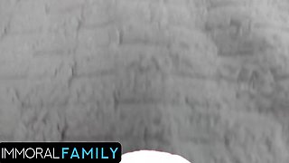 Nicol Nixon, Dean Van Damme And Matt Bird - Nikole Nixon Naughty Stepdaughter Gets Naked In Public To Seduce Stepdads Trainer 4k