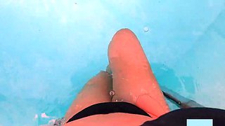Public Pool Orgasm Teen Babe's Solo Webcam Show