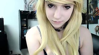 Pretty Blonde Teen Uses Fingers And Toys On Her Juicy Snatch