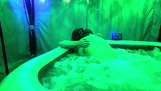 Little Fuck in the Spa Amateurs French