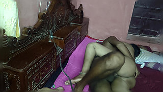 Pretty hot girl first time sexy hot girls ki chudai ki Indian style me boobs so cute hot
