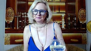 MILF Blonde fucked by Big Cock on her Big Tit