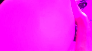 jeux sexuels en trio avec une poupée gonflable