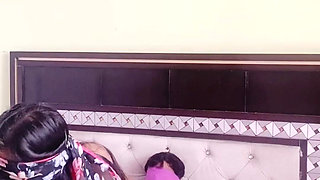 Desi Girl Aaj Ghodi Banke Chudi Aur Apne Boobs and Chut Me Finger Dalwayi