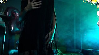 Cute amateur brunette naughty in solo jerking show on camera