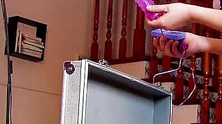 Skinny teen Lizzy banged by neighbors while stepmom watches