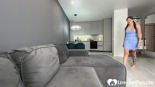 Girlfriend’s Sister Hurriedly Fucks My Penis Before Sis Gets Home