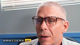 Brazzers - teacher Mick Blue and student hollywood cash give Ryan Reid a fucking double penetration lesson