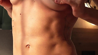 My Sexy Body Seduces You and Takes Sunbaths