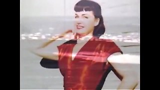 Incredibly Sexy Vintage Brunette In Heat