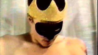 Slutty amateurs sucking cocks in group sex party