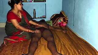 Tamil Aunty Heavy Mood for Sex at the Night, Tamil Aunty Sex at Night in Home