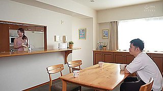 During My Wifes Pregnancy, I Was Forbidden Even To Masturbate, So I Ended Up Having Sex With My Stepmother, Mayuka, Who Came To Tokyo, Over And Over Again... Mayuka Yao