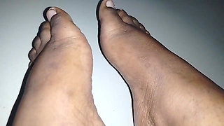 Cute Hottie Blesses You with Her Flithy Feet for You to Lick Clean in Exchange for Your Financial Assets