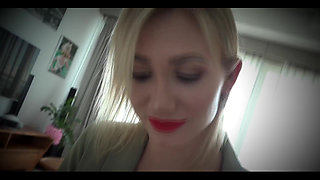 Angel the Dreamgirl