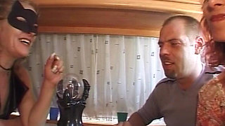 German MILF Amateur Threesome FFM #3