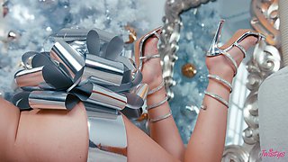 Juicy Chloe Surreal amazing solo video