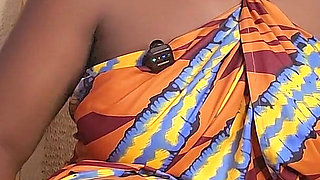 Big Ass Kenyan Girl Washes Her Hairy Tight Pussy Ends up Masturbating 4K