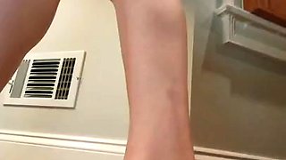 Amateur porn Gives Us Some Foot Fetish Aurora