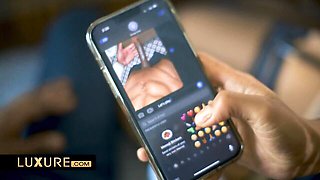 Watch funny Kira Noir's trailer