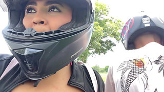 Stepsister Made Her Want to Suck Cock on a Road While We Were Going on a Trip
