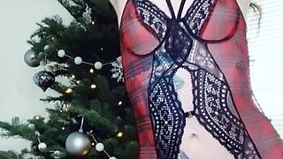 Beauty small tit amateur teen masturbating her shaved pussy