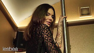 Lesbea featuring Vanessa Decker and Madison McQueen's pussy licking scene