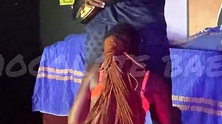Watching This Bull Perform, Seeing the Bulge in His Pants Got Me Hot Sucked Him off Right on Stage!