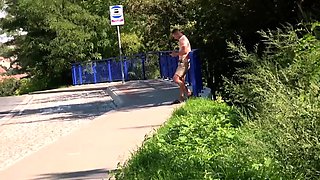 MatureVan Mia Darklin And Lilian Black Bus Boy