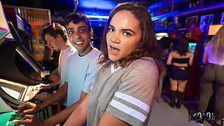 Peter Green's Bold Barcade Adventure with a Passionate Touch