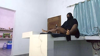 I Loved Fucking a Muslim Slut in a Hijab Coming Out of the Mosque