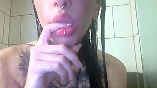 Beautiful teen brunette Jessica Sinn masturbates