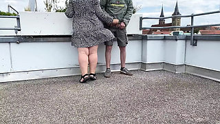 Mature MILF Handjob Makes Me Cum on Her Big Ass Outdoor