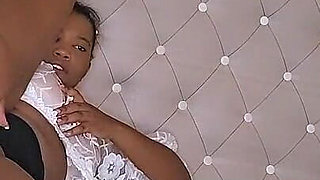 Kenyan Home Maid Fingering Herself