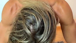 Cute, muscle mommy does push-ups naked - multiple camera angles, pussy views