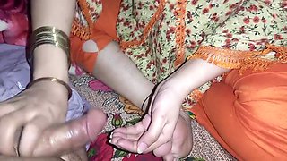 Instae - Babysitter Ny Di Blowjob Aur Handjob Ky Bad Mera Pani Hath Py Nikala