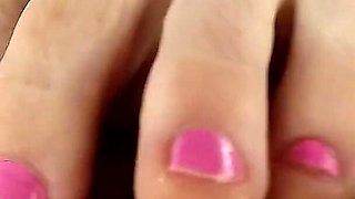 I Know You Love Long Toes