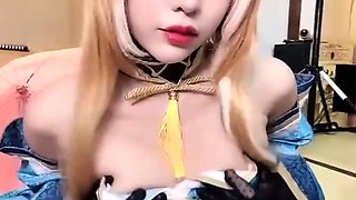 Hot amateur teen girl with big boobs toying pussy on cam