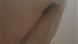 MATURE TURKISH WOMAN TURNED IN THE BATHROOM