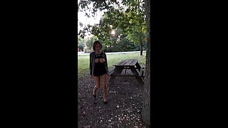 Noemie Sunday Stroll