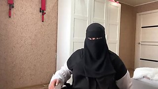 Big Arab MILF Lux Eva Shows Giant Natural Tits on Webcam Chat