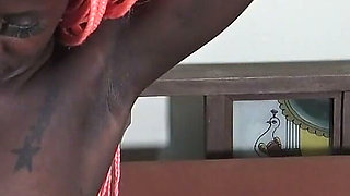 Black Pearl Keysha Armpit Licking