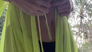 Stepmom Gets a Shaking Orgasm