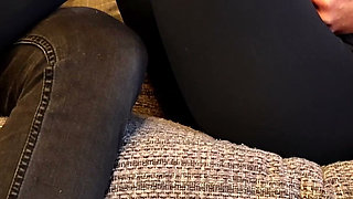 Locktober Part 6 - Foot Tease