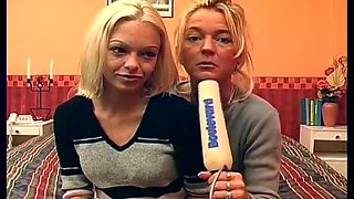 Diana Kaiser: Licking, Stripchat  Milf Porn