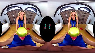 Vr pornq: Blowjob, Doggy  Cowgirl Porn