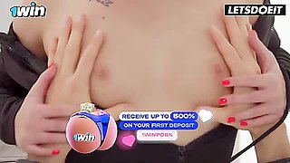 Sensual Babe Amirah Adara Rides Lovers Face Then His Fat Cock Full