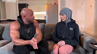 Full-breasted Muslim Mom Hot Video